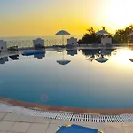 Lägenhet Maria With Pool In Agios Gordios