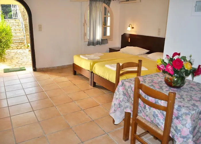Apartment Maria With Pool In Agios Gordios